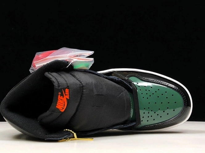 Team High AV3905-038 Black SoleFly Jordan OG 1 Retro Orange-Fir x Air 1029